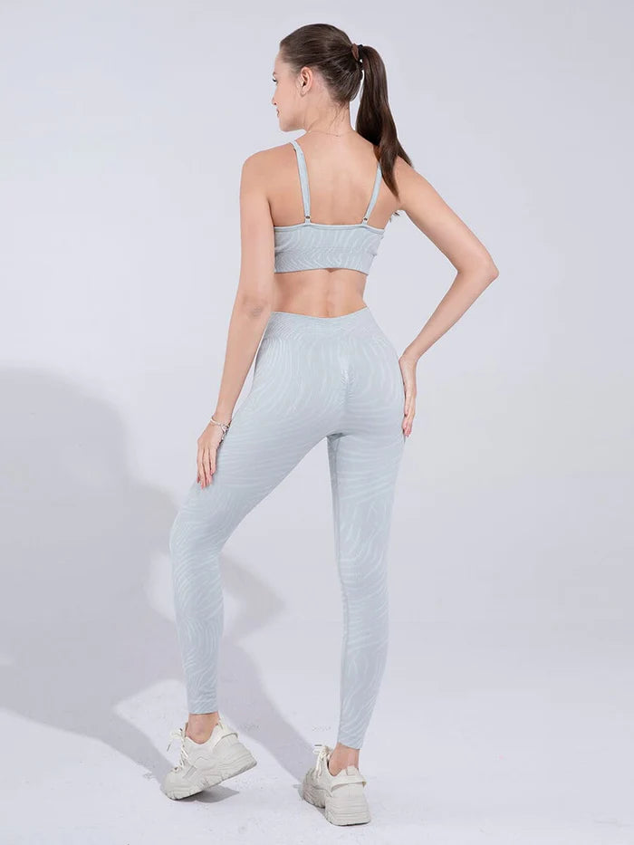 Moisture Wicking Beauty Back Yoga Set Light Gray