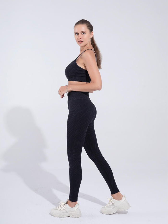 Moisture Wicking Beauty Back Yoga Set Black